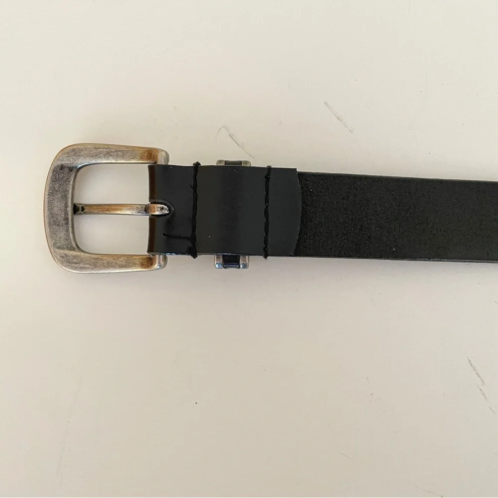 Levi's Belt Boy's Large 30-32 Bonded Black Leather Metal Buckle 12LV0242